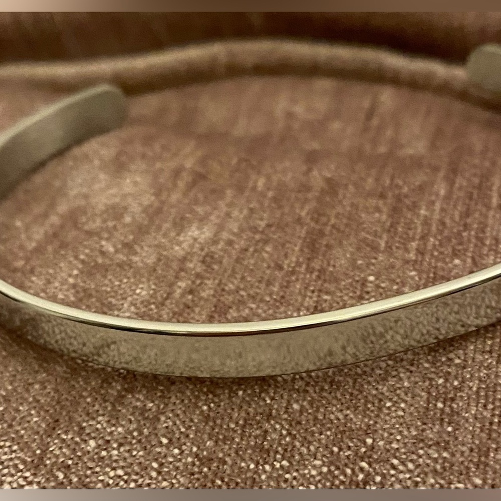 NWOT Stainless Silver Inspirational Cuff Bracelet - Picture 3 of 4